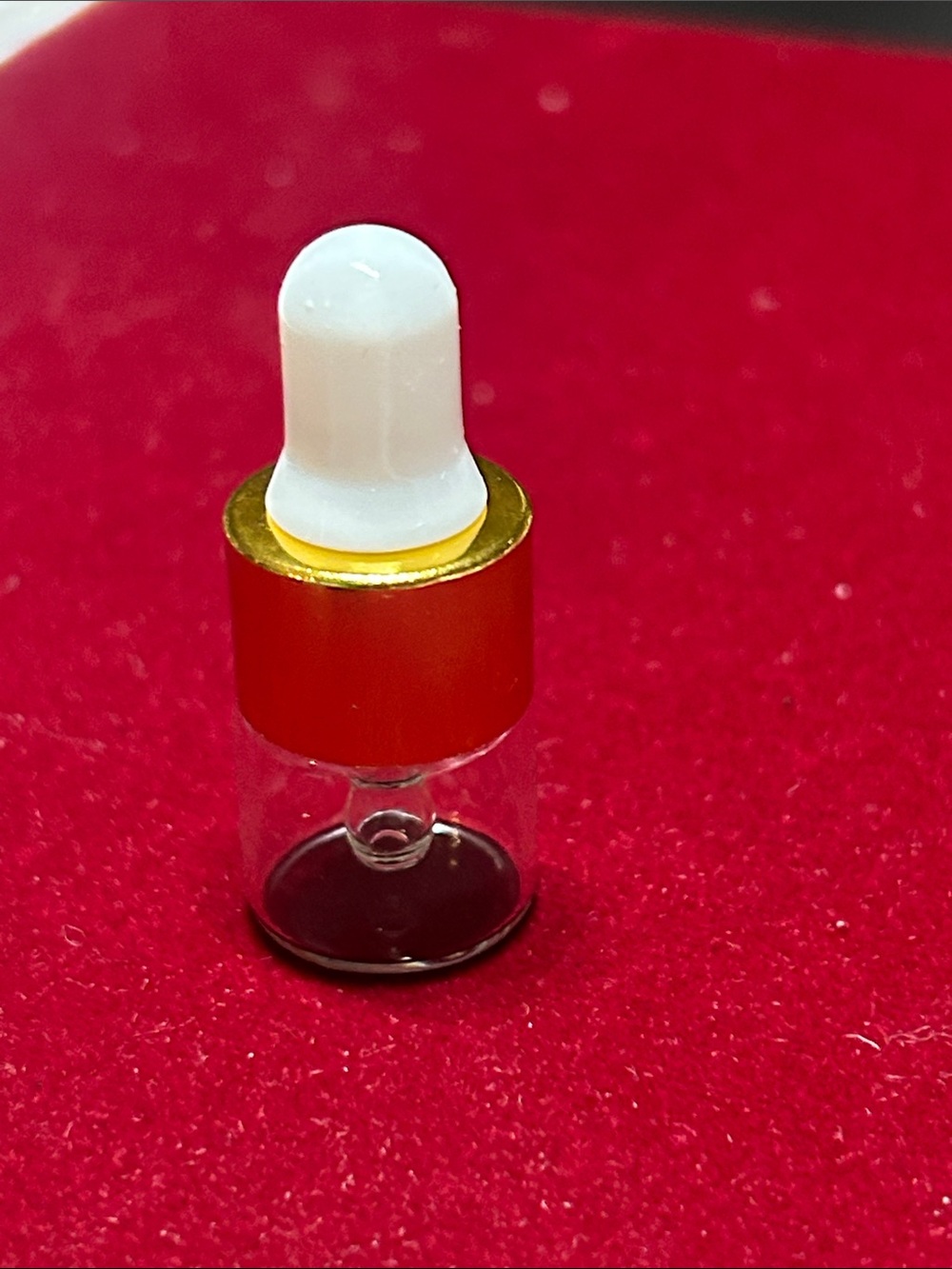Hydrating Dropper Bottle for Women Skincare - White & Gold 42 each